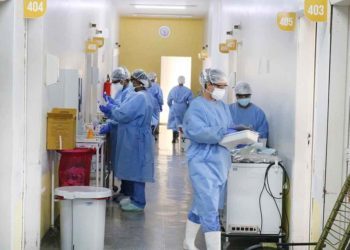 Fila de espera por leitos exclusivos na região diminui, mas taxa de ocupação da UTI continua elevada