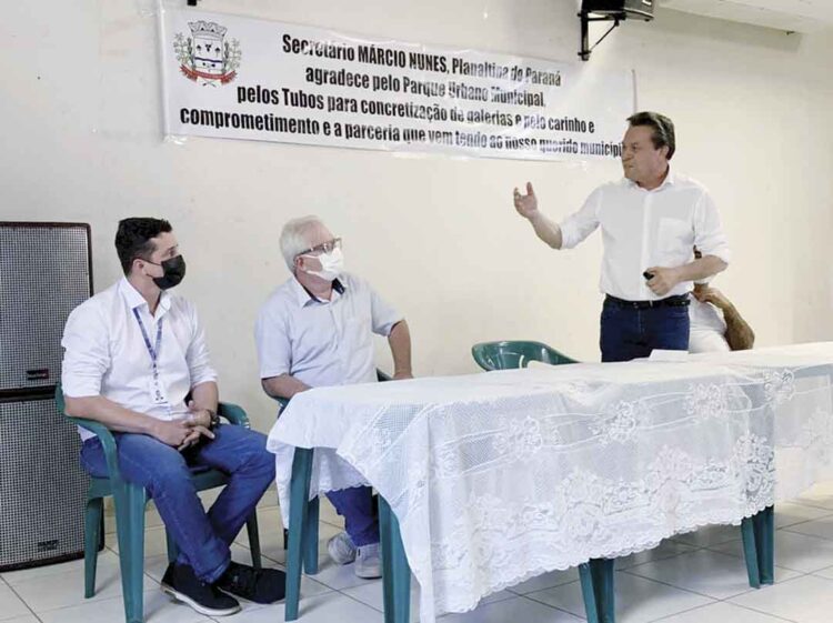Secretário Márcio Nunes visita Planaltina do Paraná e acompanha obras em andamento