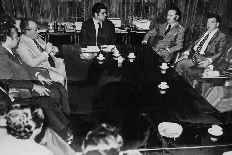 Um dia de 1975: reunião no Palácio Iguaçu