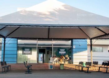 Avanço da vacinação contra Covid-19 reduz  número de casos e índice de internamentos