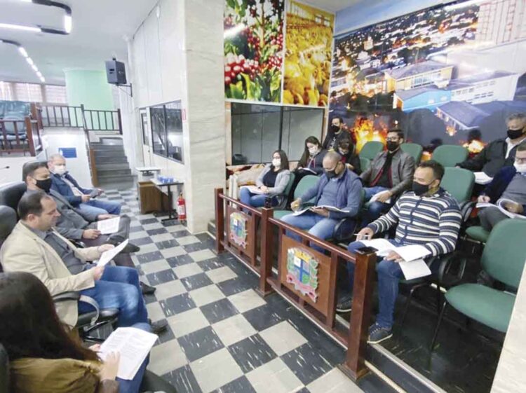 Regimento Interno é assunto de reunião