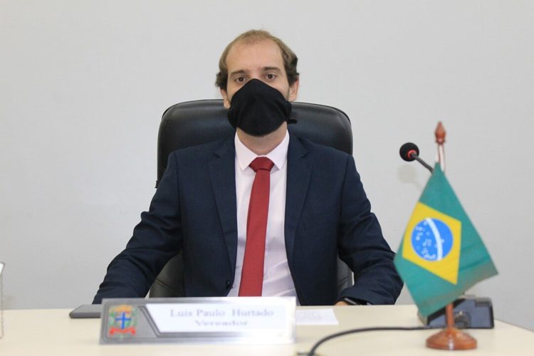 Câmara de Vereadores avalia proposta de restrições e multa para quem escolher não se vacinar contra Covid-19