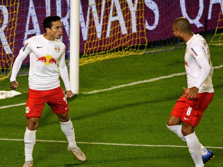 Red Bull Bragantino busca vaga  para semifinal da Sul-Americana