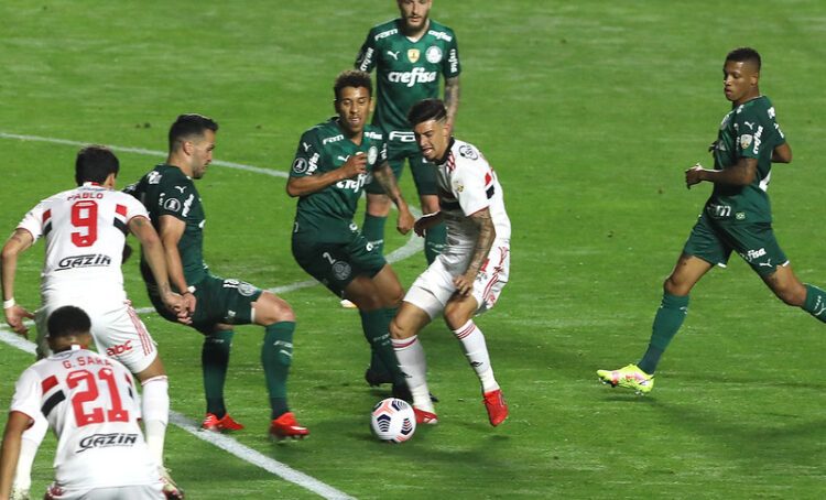 São Paulo e Palmeiras decidem  vaga para semifinal da Libertadores