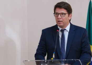 Comissão apresenta queixa-crime contra Mario Frias por incêndio na Cinemateca