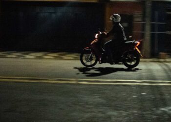 PM de Paranavaí prende motociclista embriagado e sem carteira de habilitação