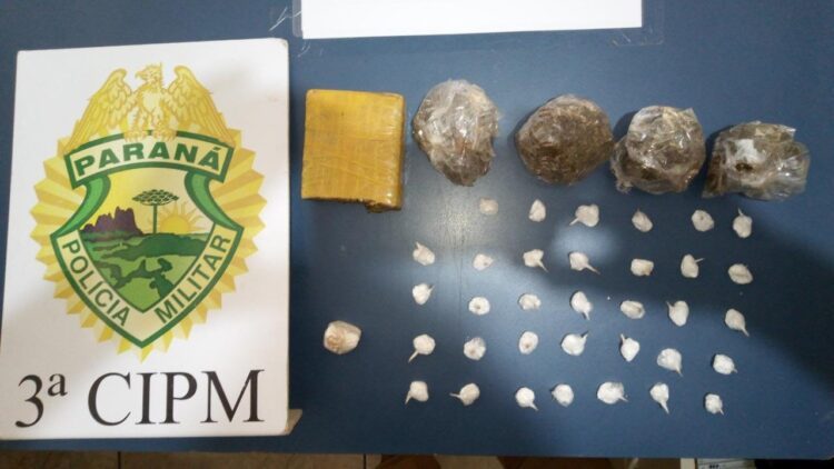 Polícia Militar apreende drogas em Marilena