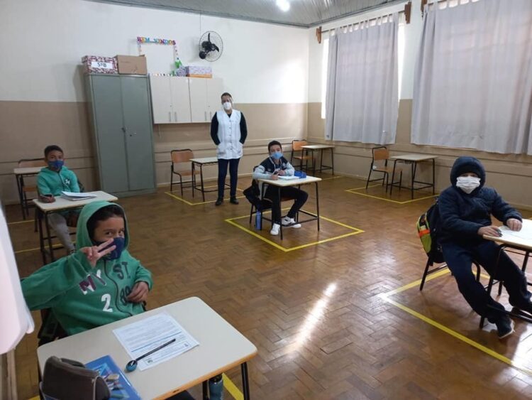 Retomadas aulas presenciais na Rede Municipal de Ensino