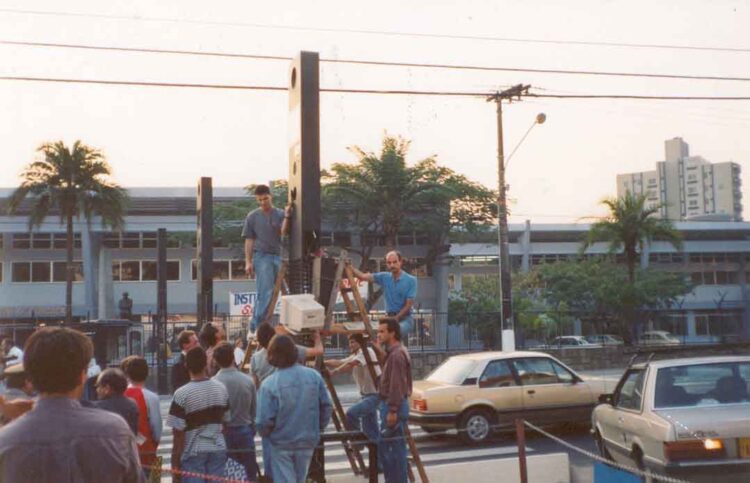 Invenção brasileira completa 29 anos  com a missão de salvar vidas no trânsito