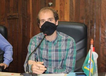 Luis Paulo indica construção de  praça no Jardim Parque dos Ipês