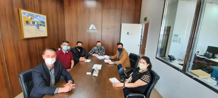 Prefeito Alex Fernandes cumpre agenda na Cohapar