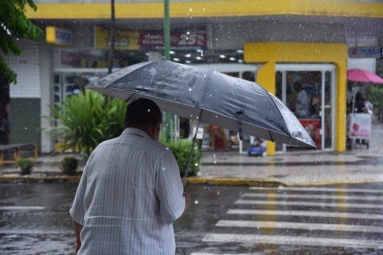 Simepar prevê pancadas de chuva em  Paranavaí hoje, amanhã e domingo