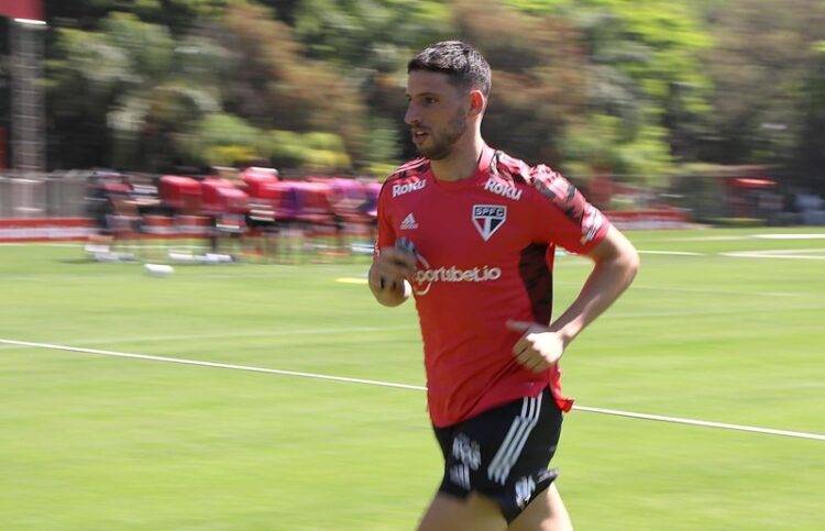 Calleri já está no Brasil para sua segunda passagem pelo São Paulo