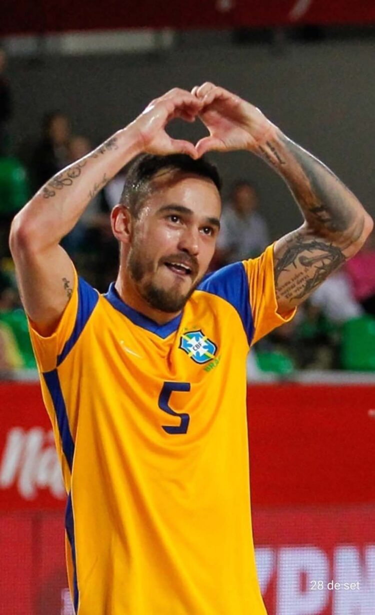 Ex- São Lucas, Bruninho vive expectativa de  jogar sua primeira semifinal de Copa do Mundo