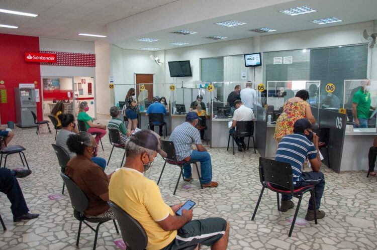 Termina hoje o prazo para renegociar dívidas em atraso com a Prefeitura de Paranavaí