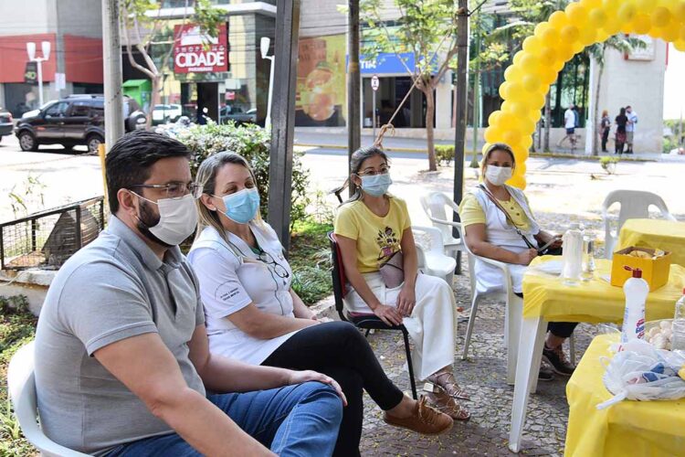 Profissionais de saúde ressaltam necessidade  do diálogo sobre transtornos mentais e suicídio