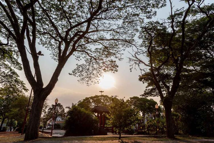 Paranavaí tem mais um fim de semana  marcado por temperaturas altas