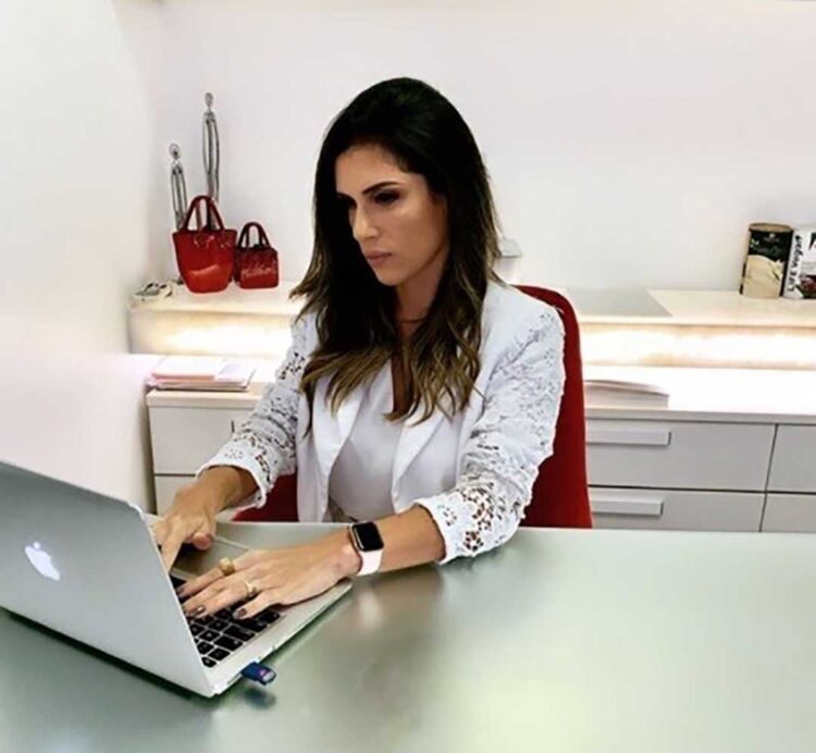 Nutróloga aponta três erros que dificultam o emagrecimento