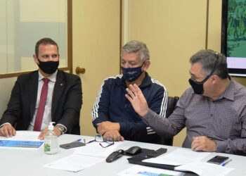 Estado capacita profissionais de Educação Física