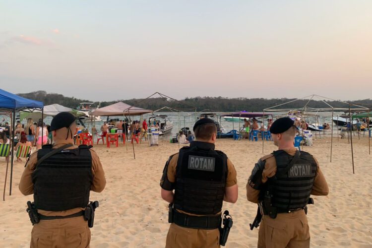 Ações do Corpo de Bombeiros e outras forças policiais garantem feriado tranquilo em Porto Rico