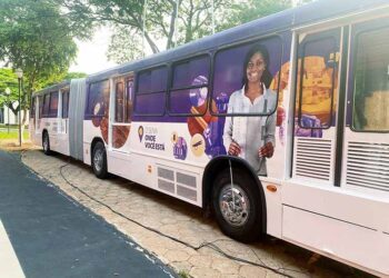 Município recebe Unidade Móvel do  Senai para formação em confecção