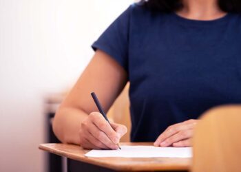 Seis assuntos que podem ser tema da redação do Enem 2021