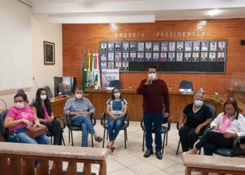 Distribuição de absorventes para mulheres  de baixa renda começa nesta segunda-feira