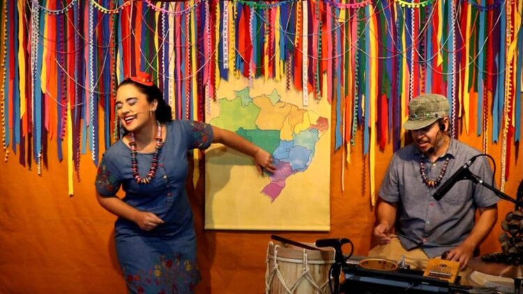 Espetáculo virtual resgata a importância da brincadeira em 20 escolas públicas do Paraná