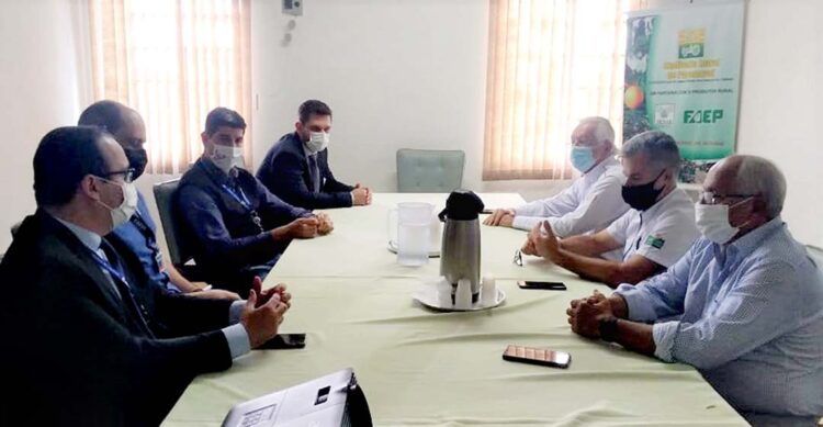 Linhas de crédito são apresentadas ao Sindicato Rural