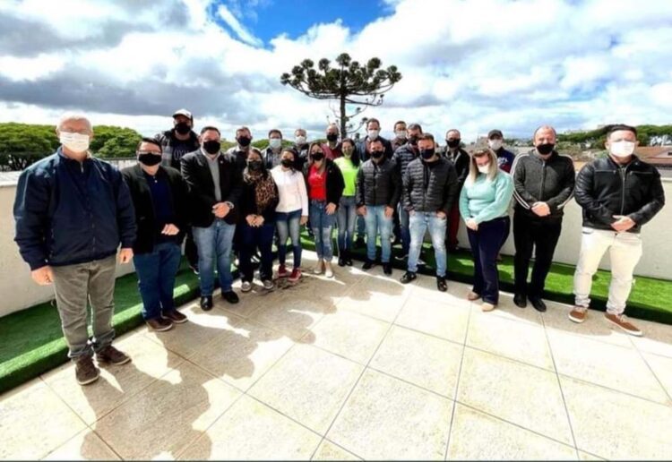 Segunda turma de servidores municipais  recebe capacitação para cadastro rural no Paraná