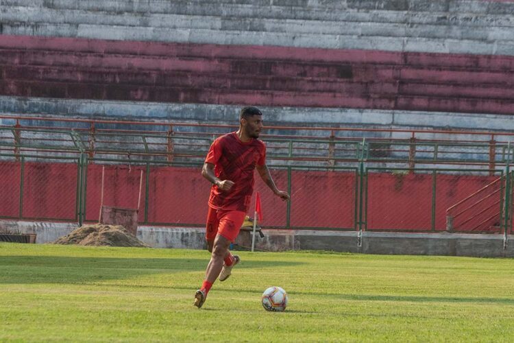 Dudu Sales relaciona 23 jogadores para confronto decisivo com o Foz do Iguaçu