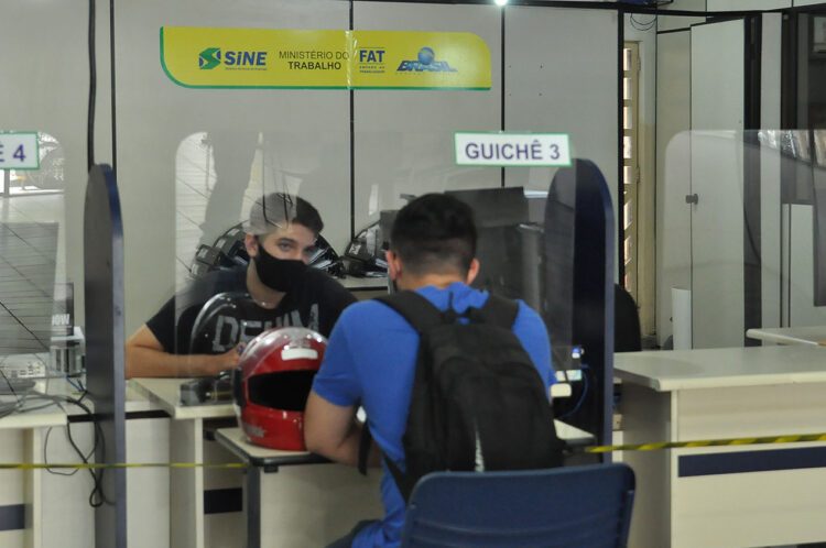 Agência do Trabalhador anuncia 147 vagas de emprego