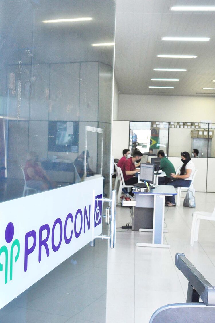 Mais da metade das solicitações de renegociação de dívidas tem relação com bancos e financeiras