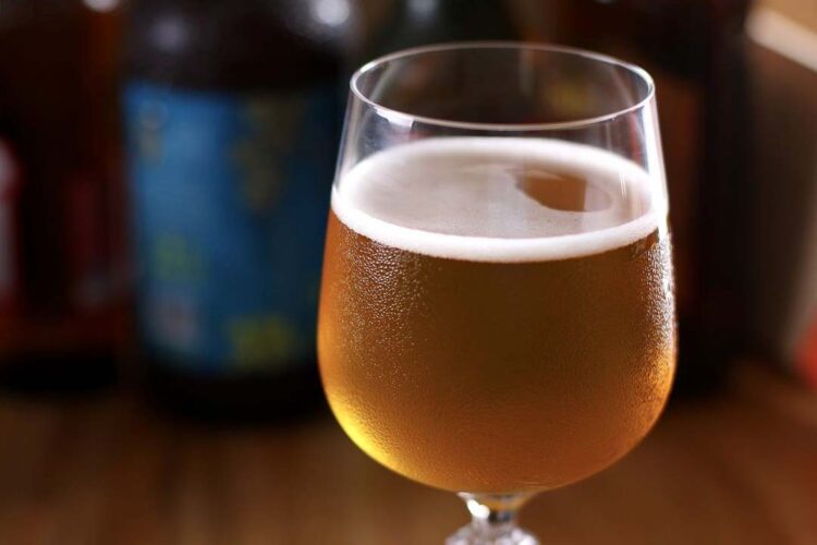 Consumo de cerveja em casa cresce e faz  surgir uma nova oportunidade para empreender