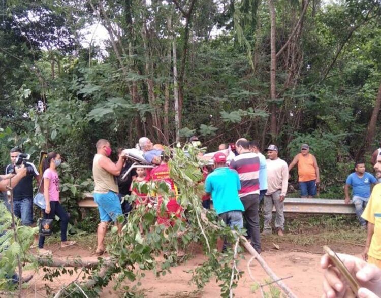 Governador Rui Costa fala em  ‘eleger prioridades’ para reconstruir cidades