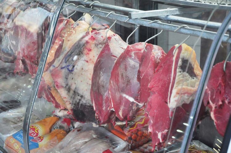 Preços da carne bovina mantêm tendência de alta no mercado varejista