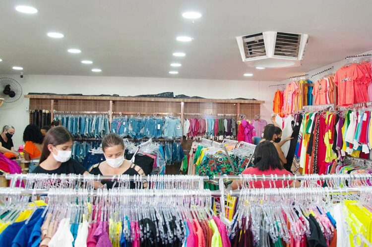 Projeção aponta crescimento de 5% a 8% nas vendas de Natal