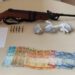 Três pessoas são apreendidas com arma, munições e drogas em Tamboara