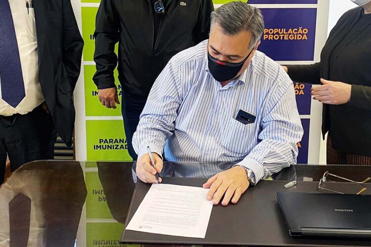 Saúde antecipa pagamento de prestadores  e valor passa de R$ 142 milhões