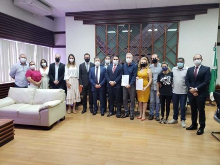 Sancionada lei que autoriza doação de  terreno para OAB no Centro Cívico