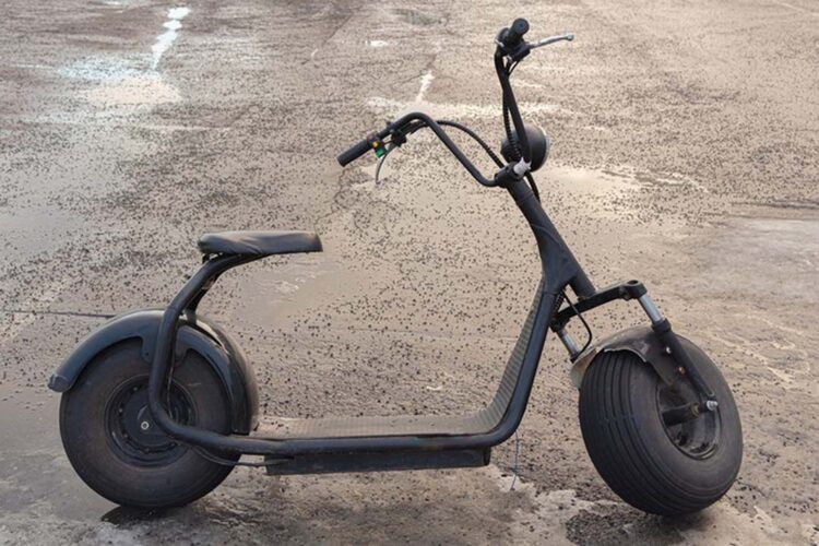 Ciclomotores e cicloelétricos em circulação devem estar registrados e licenciados