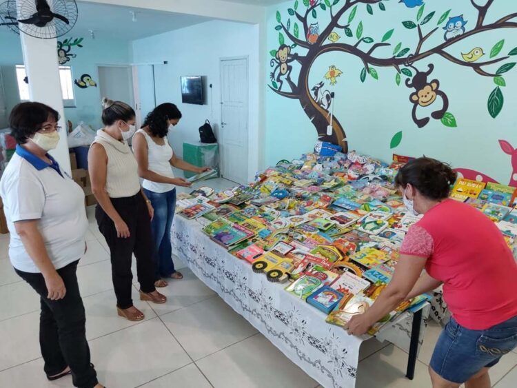 Bibliotecas recebem novos livros