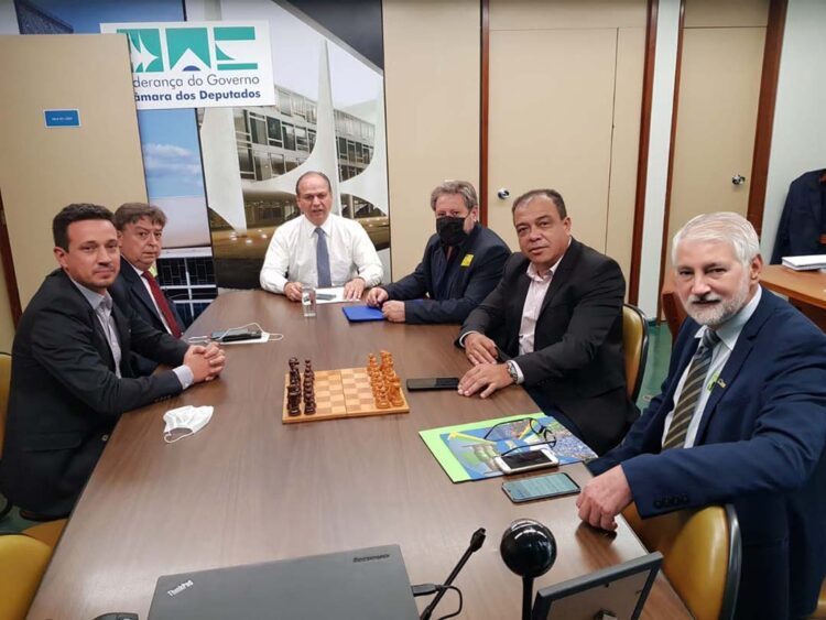 Prefeito Zé do Peixe viaja a Brasília em  busca de recursos para o ano de 2022