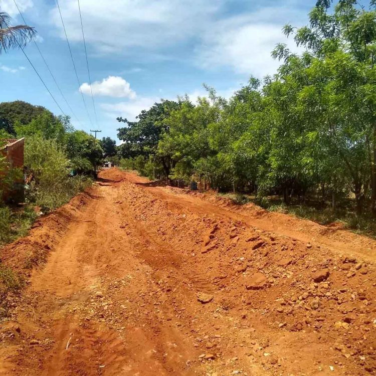 Município inicia pavimentação da Rua João Ferreira de Melo