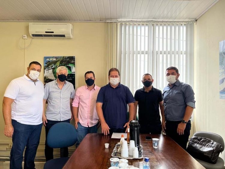 Comitiva cumpre agenda em Curitiba na busca de novos investimentos para a cidade