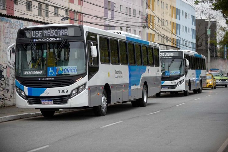 Empresas de ônibus afirmam que alta do diesel deve pressionar mais preço da passagem