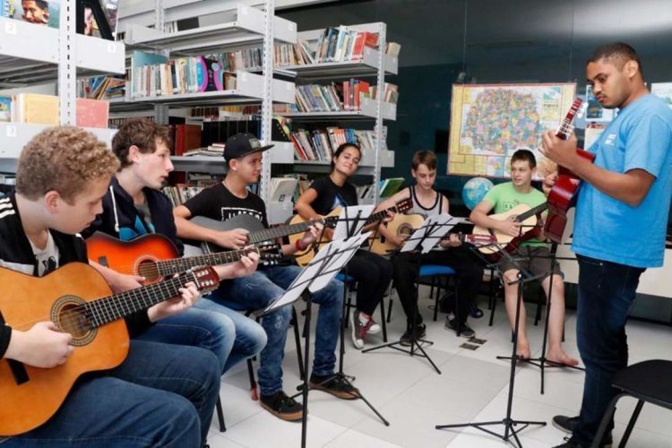 Adolescentes cadastrados no Centro da Juventude podem se inscrever no Programa Agente de Cidadania