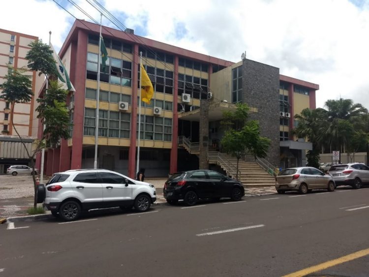 Proposta de reajuste salarial é recebida com  entusiasmo pelo sindicato dos servidores municipais