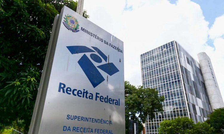 Mais de 195 mil empresários já pediram adesão ao Simples Nacional