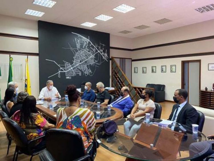 Prefeitura de Paranavaí envia à Câmara  projeto de reajuste salarial dos servidores